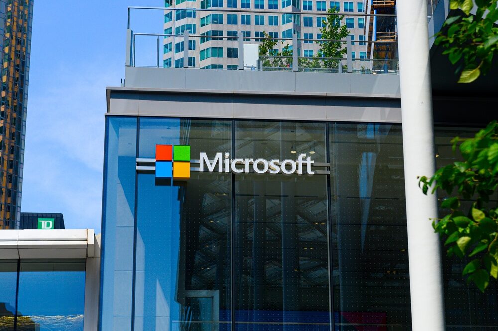 Microsoft e i sindacati degli insegnanti statunitensi: un accordo storico per l’uso dell’AI nelle scuole