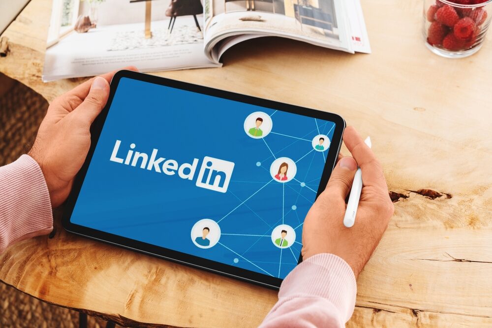 LinkedIn lancia l’Hiring Assistant in italiano: un nuovo strumento per i recruiter