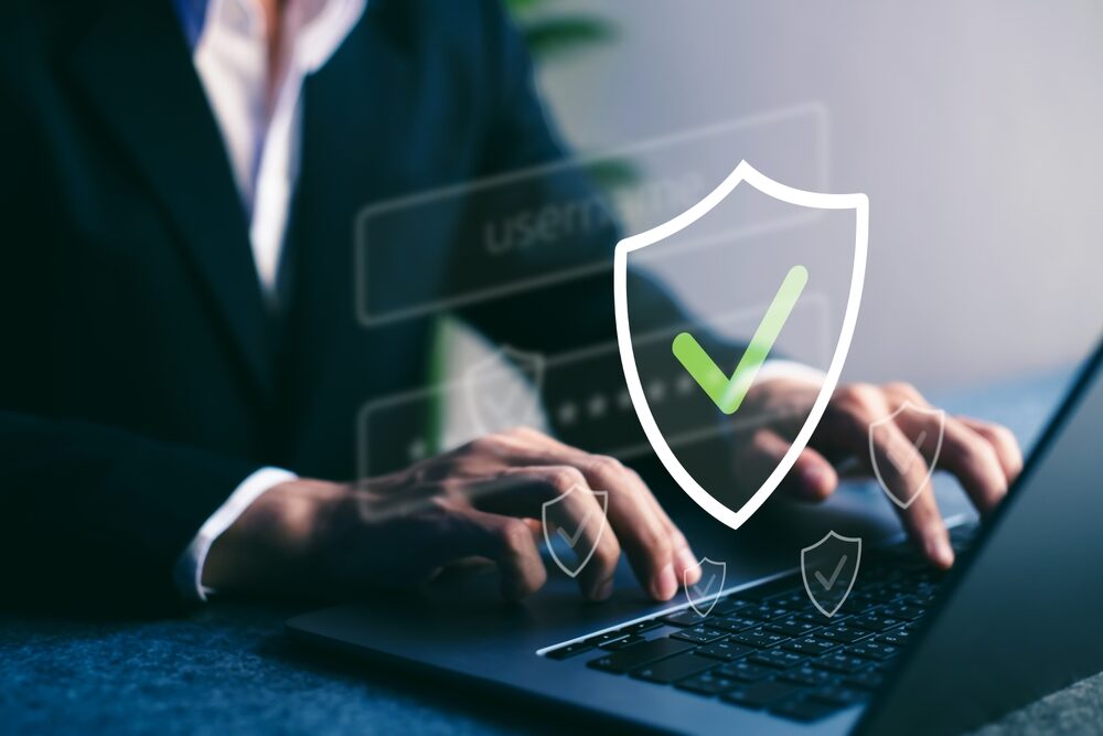 Privacy e Contraddizioni: Gli Americani Dicono di Non Avere Nulla da Nascondere, Ma Rifiutano di Condividere i Loro Dispositivi