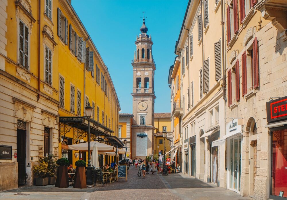 Cena dei Mille: Parma si prepara per un evento gastronomico imperdibile
