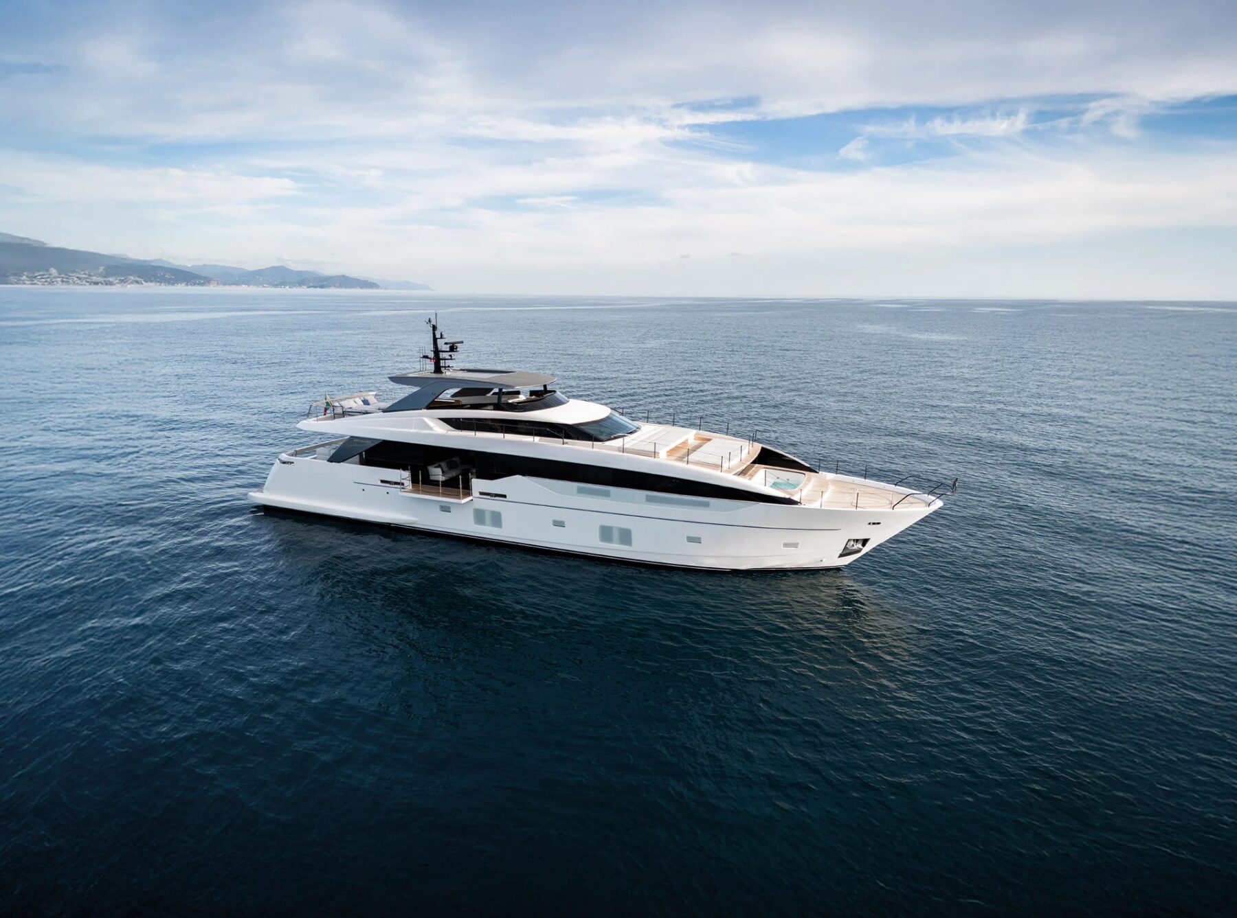 Sanlorenzo presenta offerta vincolante per The Italian Sea Group il 15 ottobre
